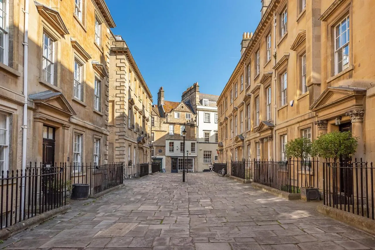 Apartment Beautiful Apartment, Incredible Central Location Bath